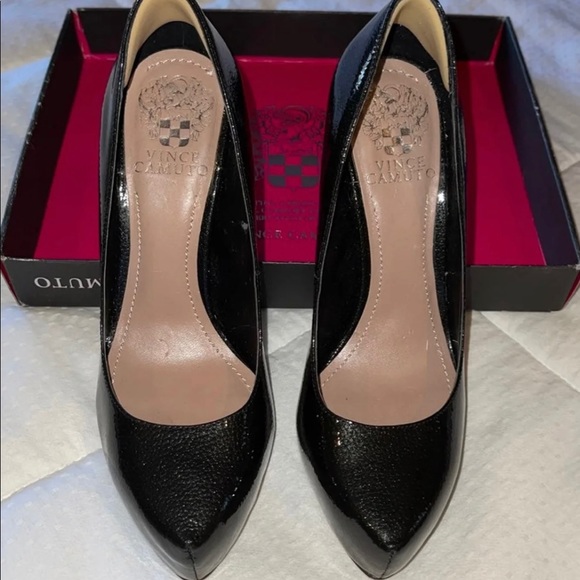 VINCE CAMUTO Marble/Black Patent SZ 6.5 WORN ONCE - Picture 2 of 11
